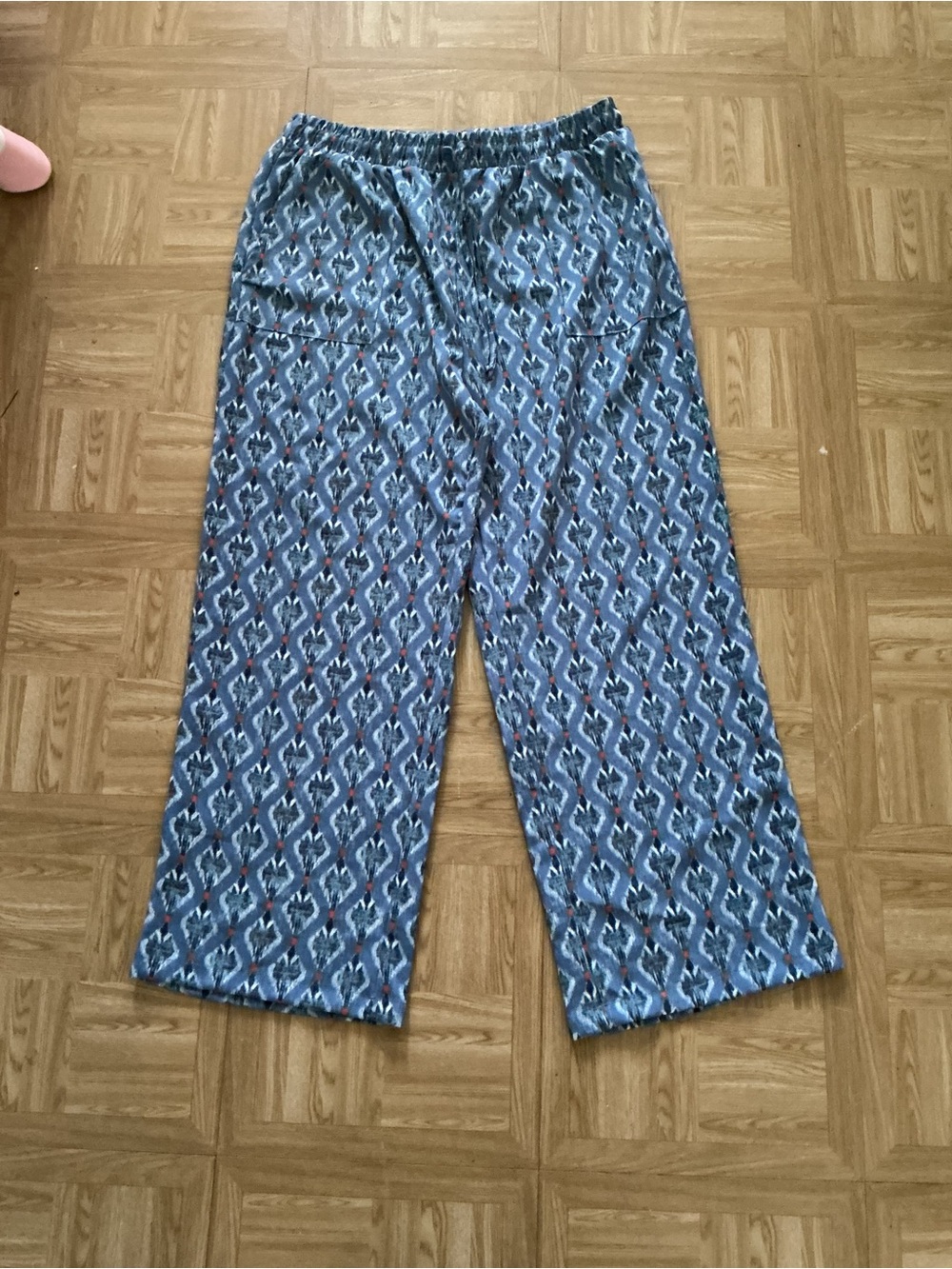 ClassiCon Blue and Teal Patterned Elastic-Waist Lounge Pants